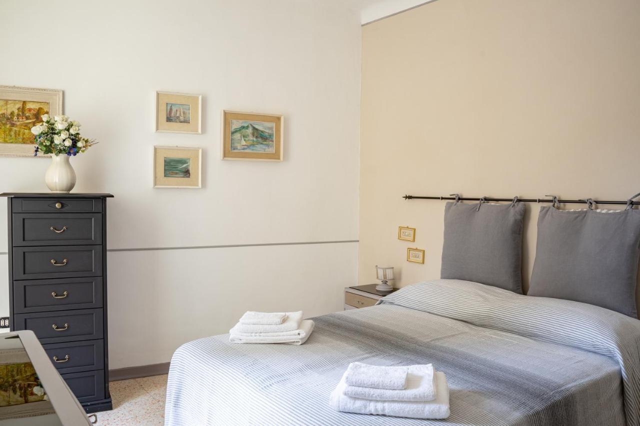 Casa Vacanze Nel Centro Storico Di Fermo Happy Song Eksteriør billede